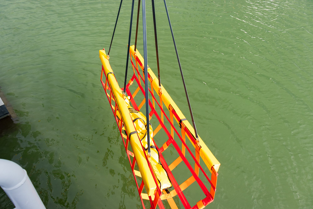 NEW Crane Stretcher 